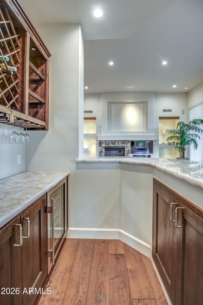 Building Photo - 9671 E Monument Dr