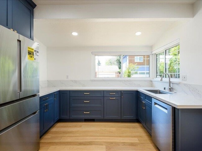 Building Photo - 1311 Woodland Ave