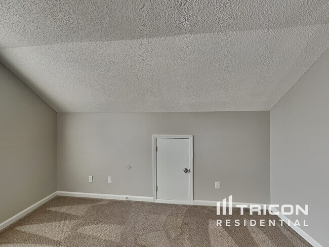 Building Photo - 218 Bo Simpson Pkwy