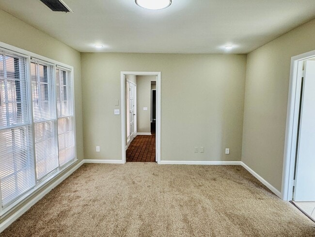 Building Photo - Updated 4-Bedroom Ranch with the layout everyone wants