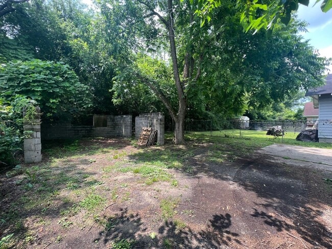 Building Photo - 3 bedroom 1 bathroom home in West Tuscaloosa