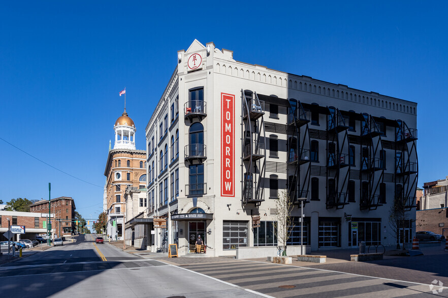 Primary Photo - Tomorrow Building at Patten Parkway - Full...