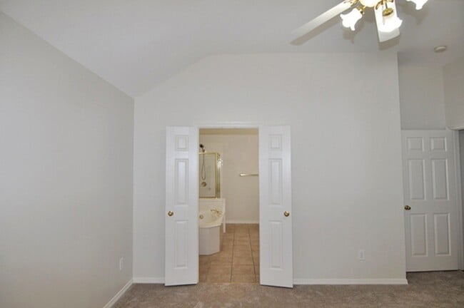 Building Photo - 2767 Crystal Glenn Cir