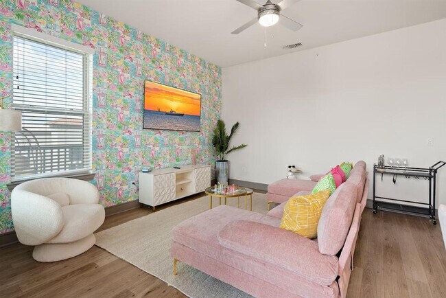 Building Photo - 8890 Founders Square Dr