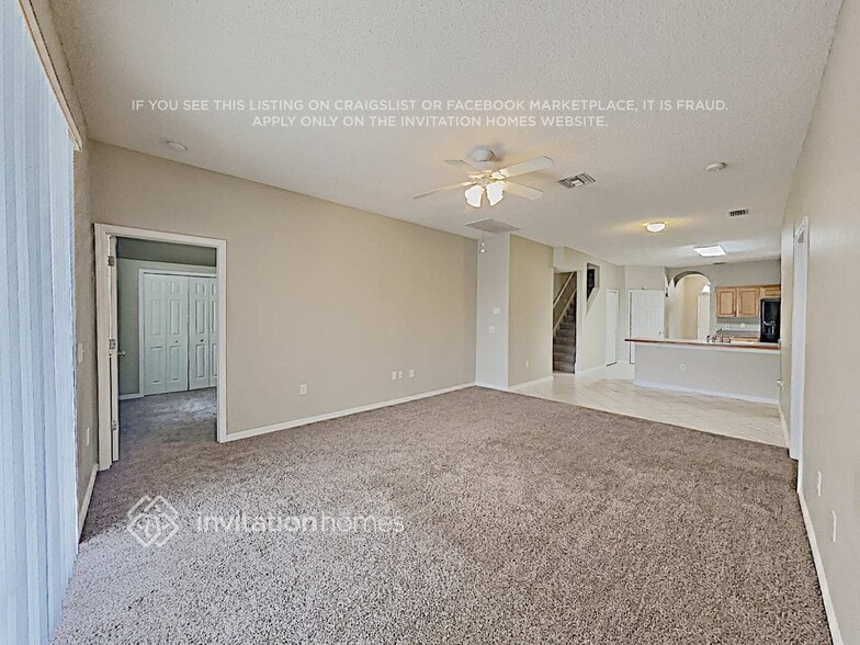 Building Photo - 10315 Tecoma Dr