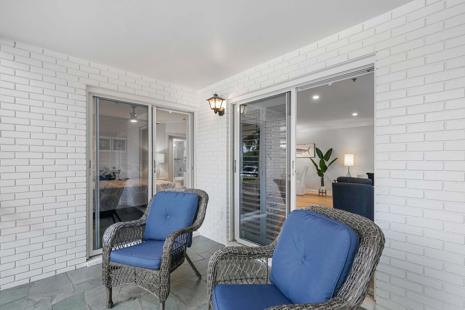 Building Photo - 800 S Golf Dr