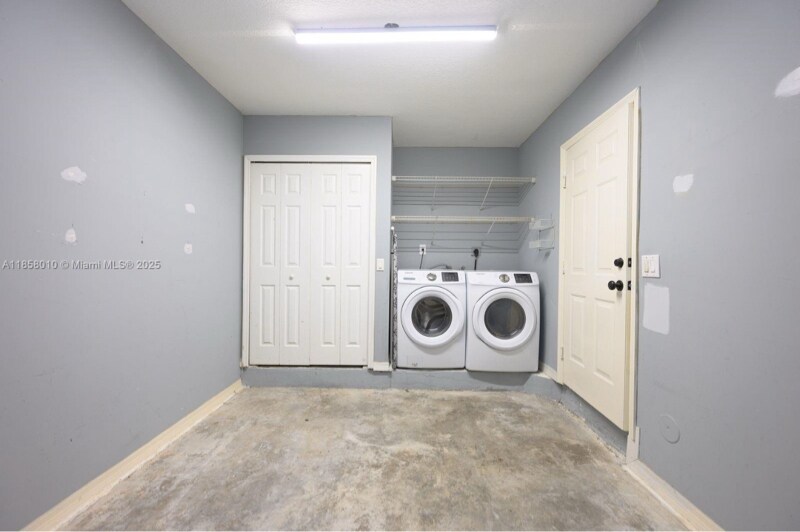 Building Photo - 20750 SW 79th Pl