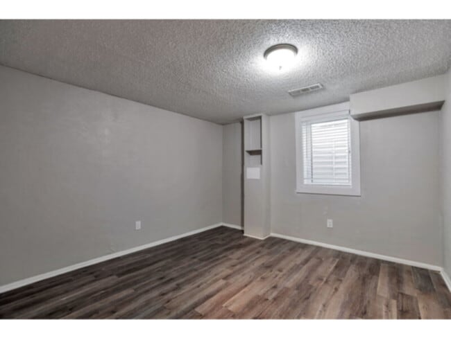 Building Photo - 792 S Patton Ct