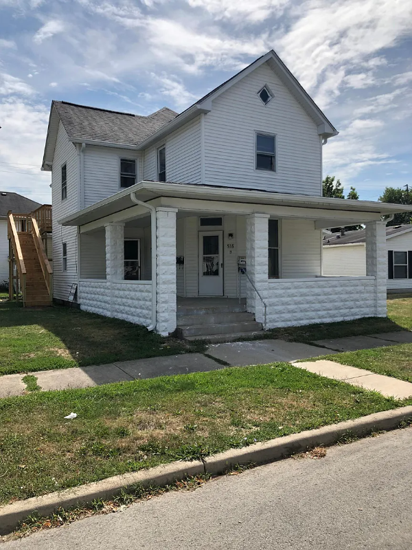 Primary Photo - 516 S 9th St
