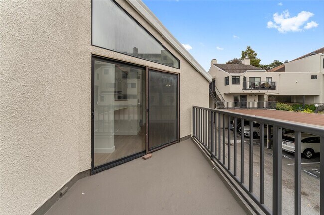 Building Photo - 1 Appian Way