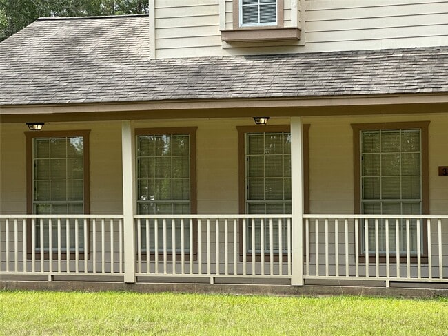 Building Photo - 33615 Dobbin-Huffsmith Rd