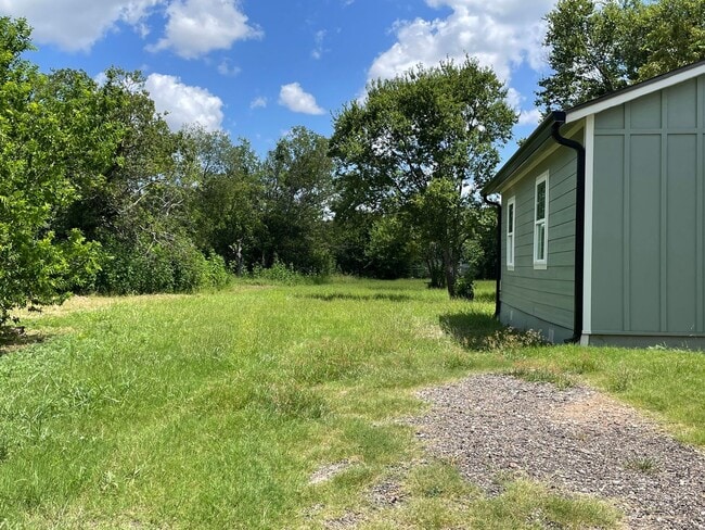 Building Photo - Application Received! *No Pets* Fully Renovated 2 Bed, 1 Bath Home in Prime Location *Lawn Care I...