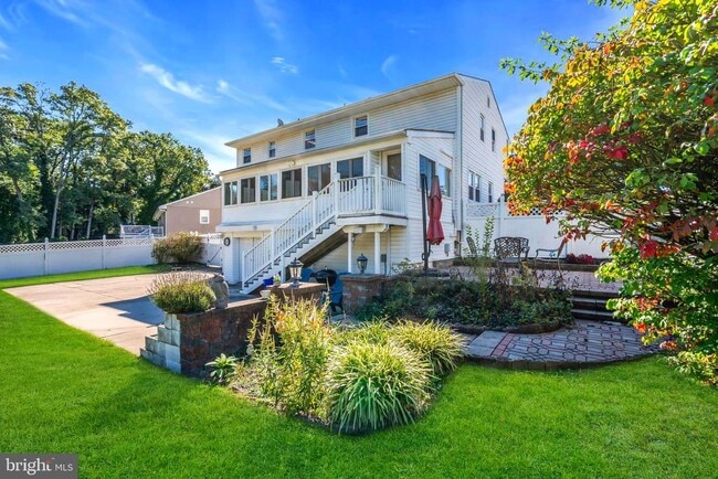 Building Photo - 721 Rancocas Ave