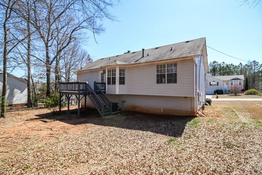 Building Photo - 146 Bridge Grove