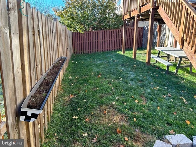 Building Photo - 6821 Hollow Glen Ct