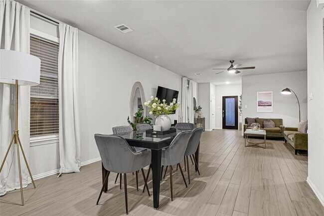 Building Photo - 31607 Eldorado Ln