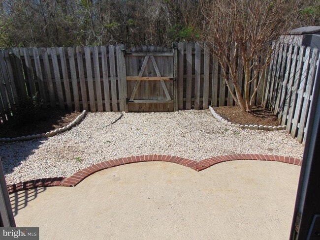 Building Photo - 10902 Coreys Way