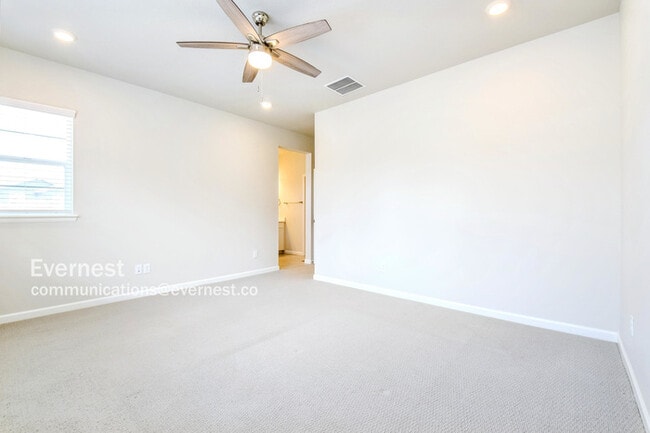 Building Photo - 6936 Hidden Cv Ct