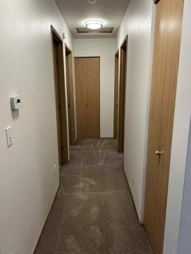 Building Photo - 2966 Sprague St