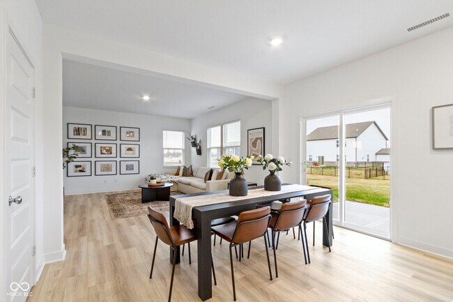 Building Photo - 19441 Beruna Way