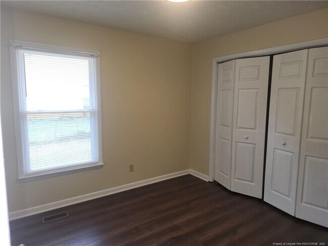 Building Photo - 6837 Marlowe Dr