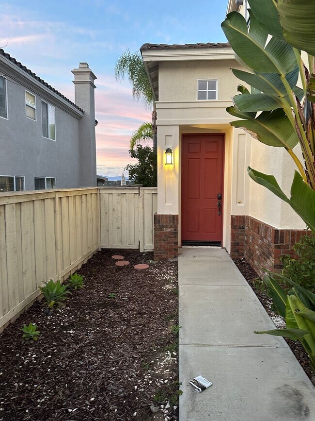 Building Photo - Stunning Calavera Hills home with Amazing view! 4 Bed/ 3 Bath / 2287 Sq Ft SFR-Available 1/15/26