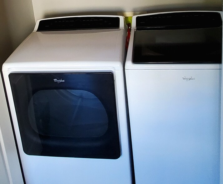 Washer and dryer included. - 1050 Shadow Ridge Ave