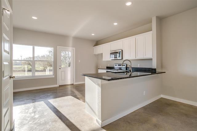 Building Photo - 609 Mesquite Dr