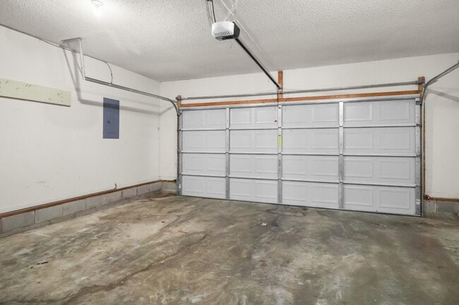 Building Photo - 1241 Gatsby Ct