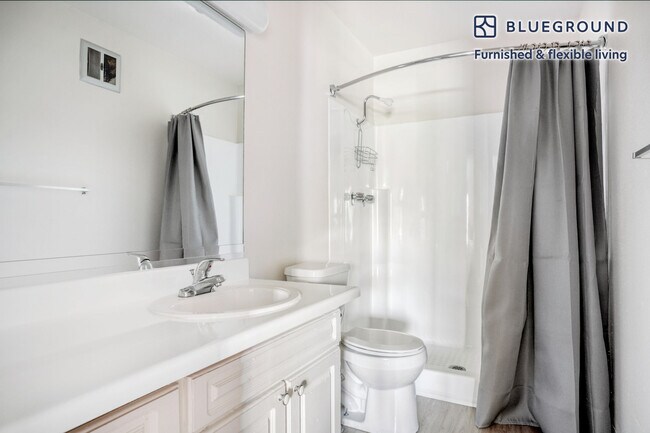 Building Photo - 4025 Via Marina