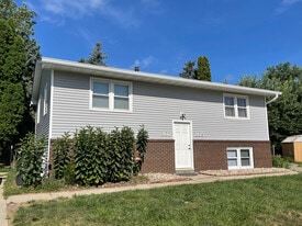 Building Photo - 205 Wellons Dr