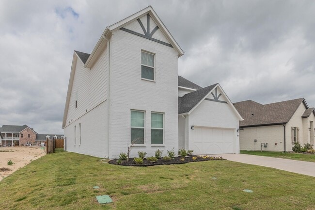 Building Photo - COMING SOON ALEDO ISD!!