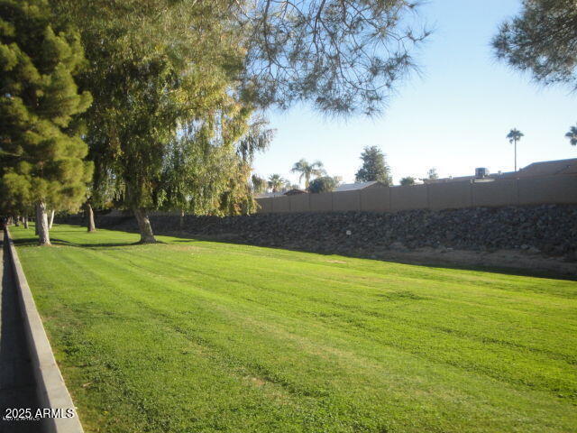 Building Photo - 2535 E Bluefield Ave