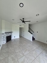 Building Photo - Golden Village Townhomes