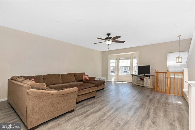 Building Photo - 1742 Trestle St