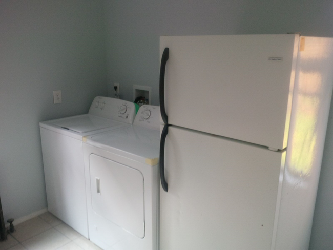 Washer Dryer Refigerator - 361 McKee Pl