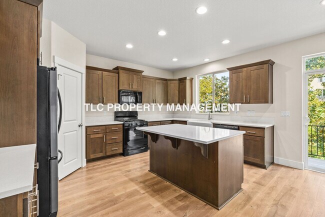 Building Photo - Gorgeous Home for Rent