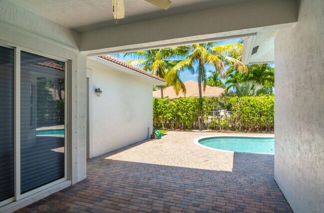 Building Photo - 2002 Schooner Ln