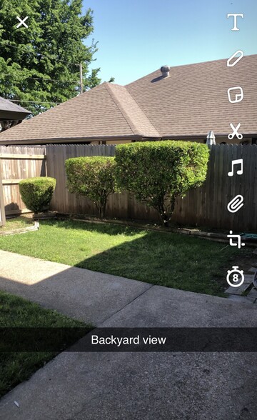 Building Photo - 609 Windgate Ct