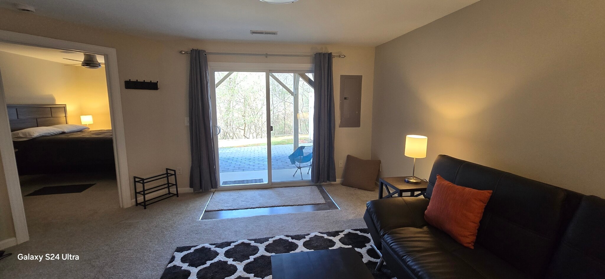 Building Photo - 14423 Hamletville St