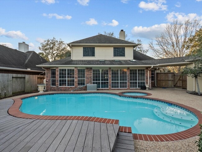 Building Photo - 2210 Crimson Cove Ct