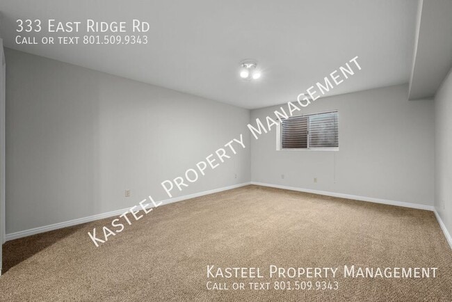 Building Photo - 333 E Ridge Rd