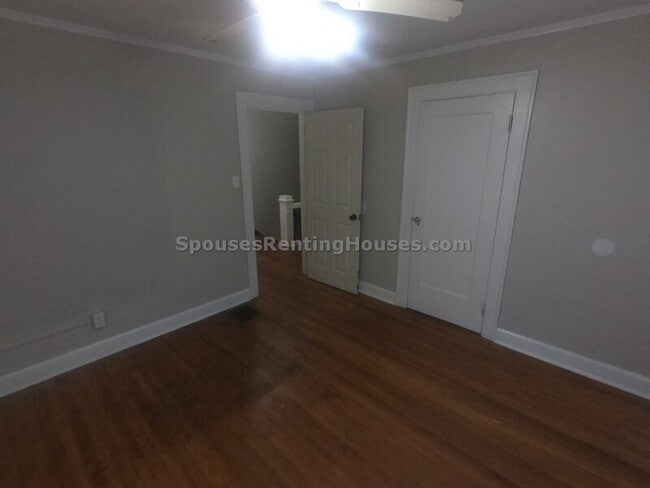 Building Photo - 377 S Emerson Ave