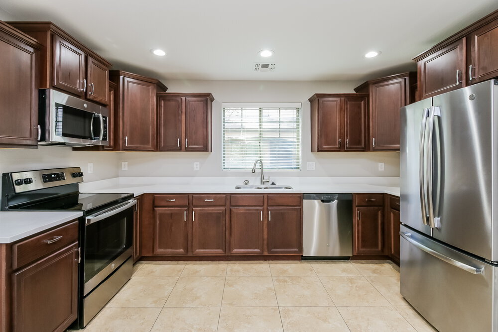 Building Photo - 2494 E Boston St