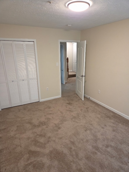 Building Photo - 4604 Deepwood Ct