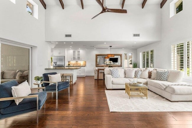 Building Photo - 6130 Ridge Ln