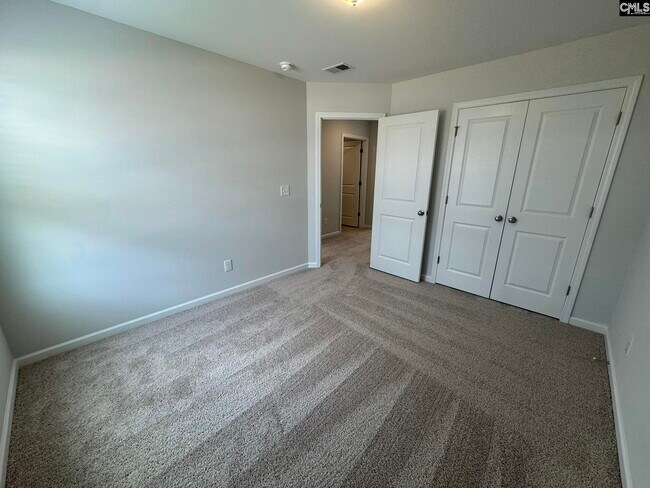 Building Photo - 421 Pinaster Path