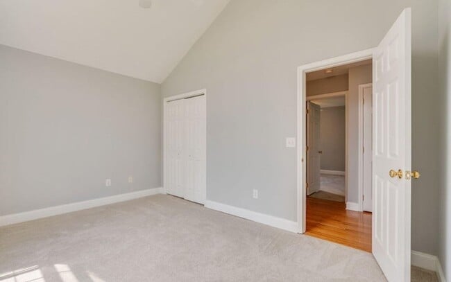 Building Photo - 205 Rockingham Meadows Dr