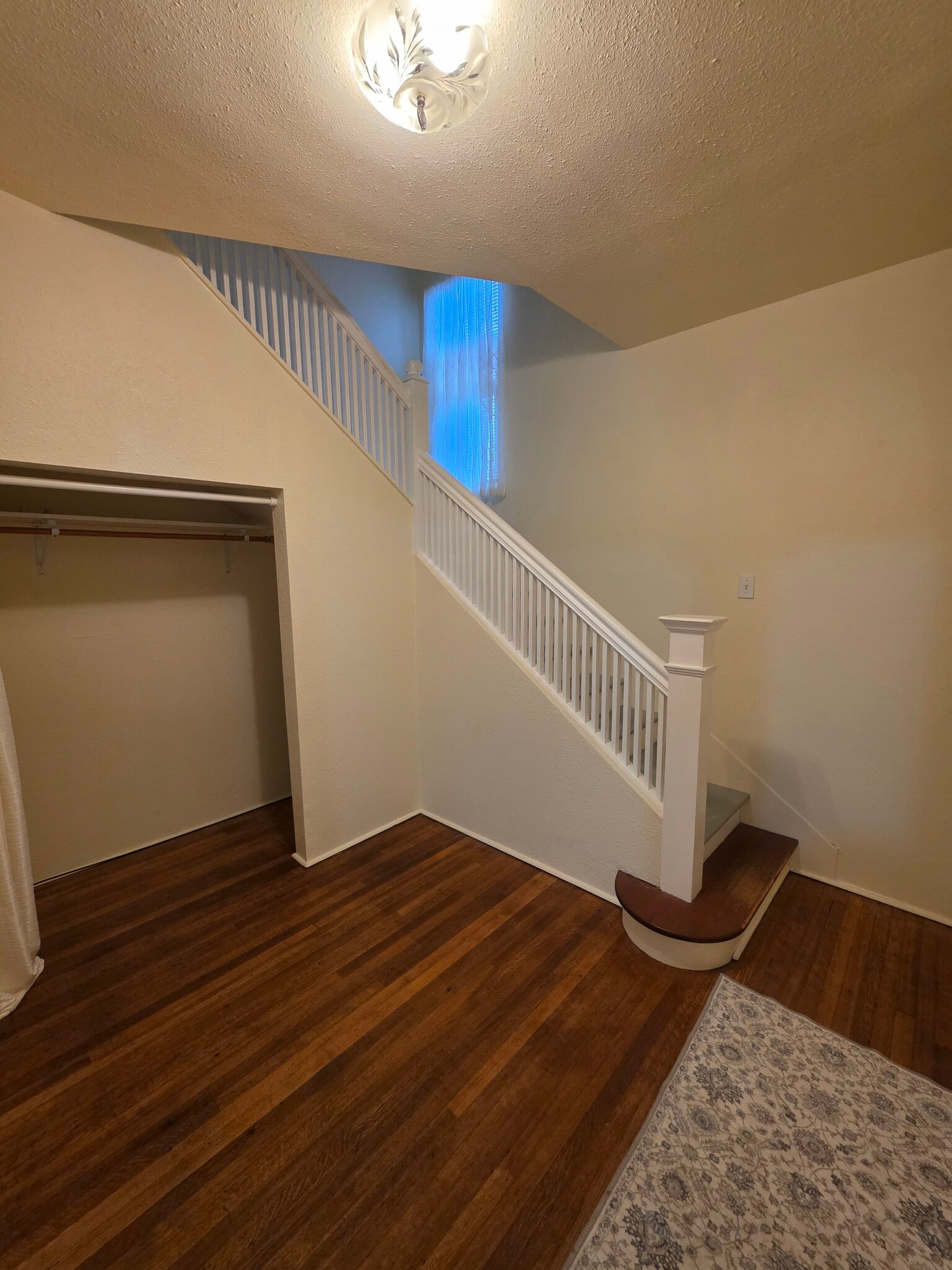 Building Photo - 2643 Sumner Ave