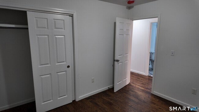 Building Photo - 1257 Howard Ave